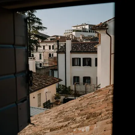 Maison Matilda - Luxury Πανσιόν
